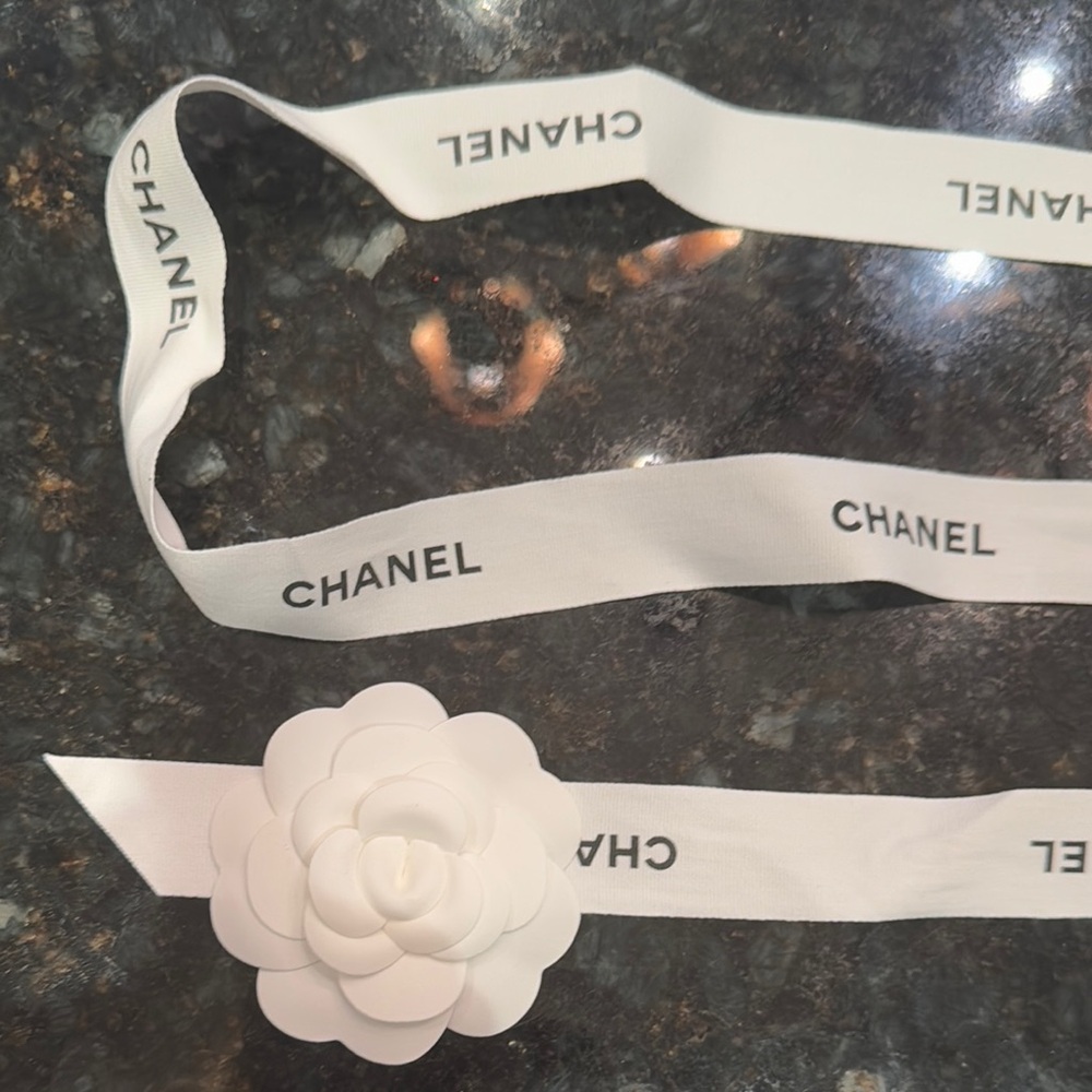 CHANEL White Ribbon with Camellia Flower